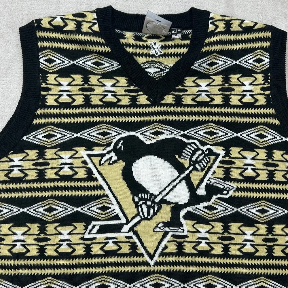 Pittsburgh Penguins Sweater Vest Mens XL Black Gold Fair Isle Knit Hockey NHL